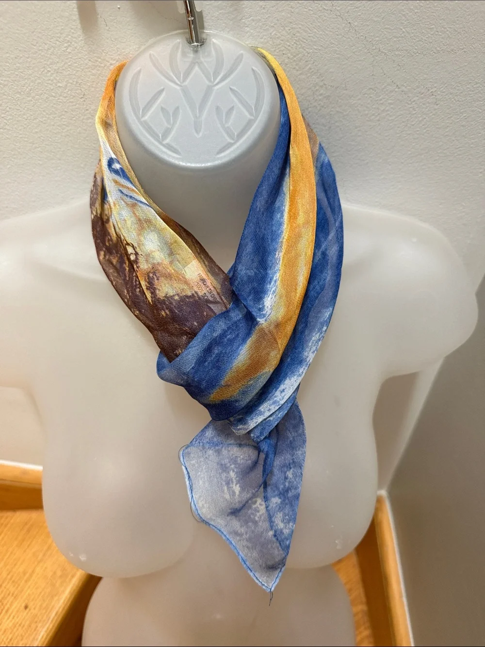La Boutique des Musées du Monde 100% Silk Art Print Scarf - Blue & yellow